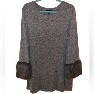 Lane Bryant Long Sleeve Top Faux Fur Cuffs Gray 14/16